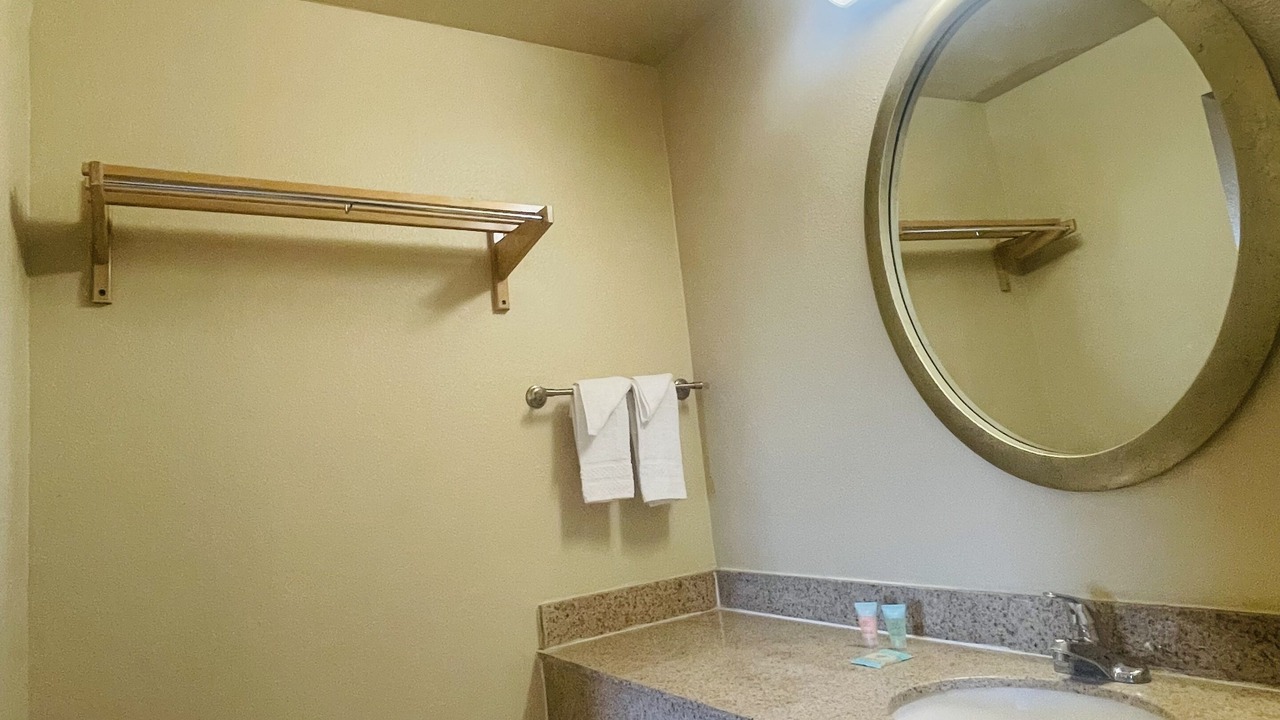 Photo of Bathroom in Eloy