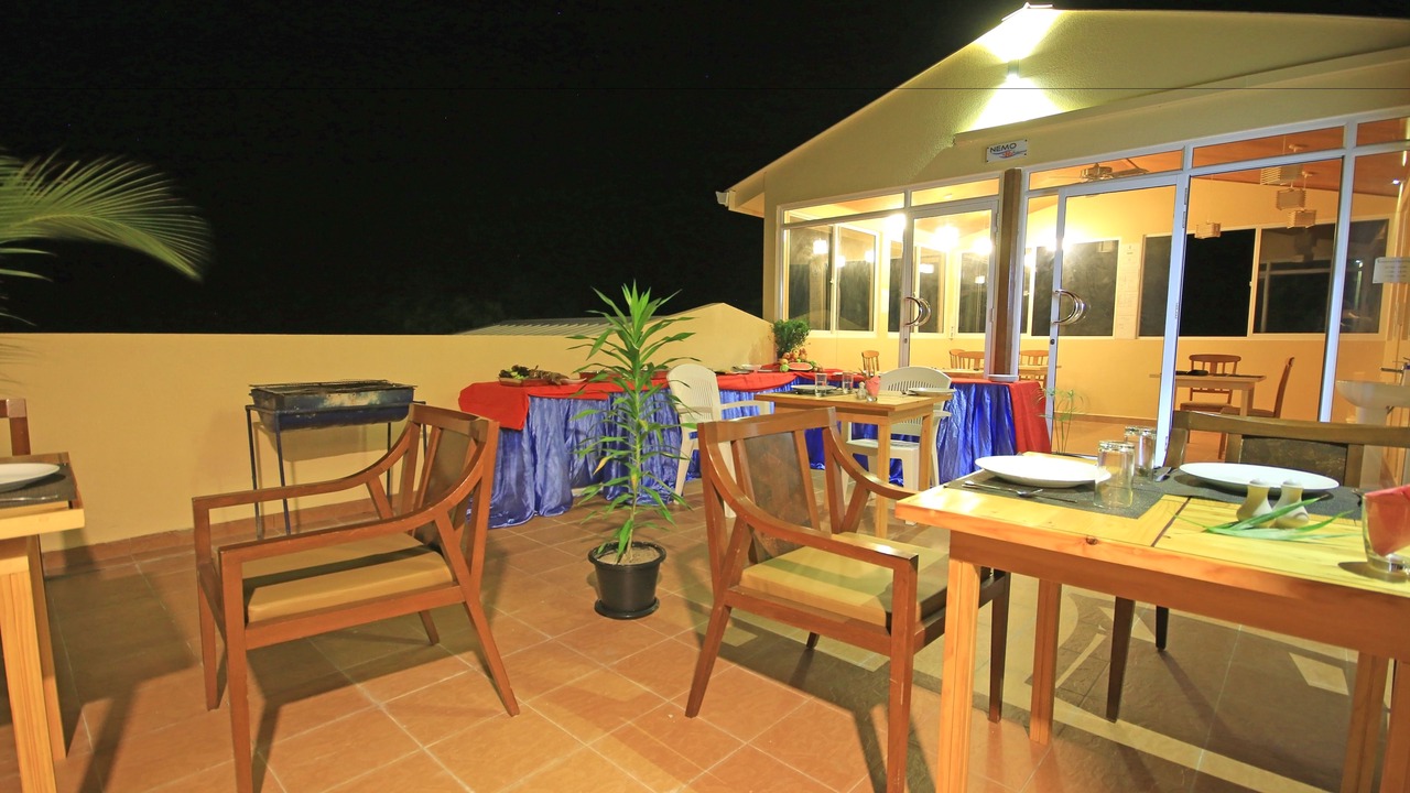 Photo of Others in Omadhoo