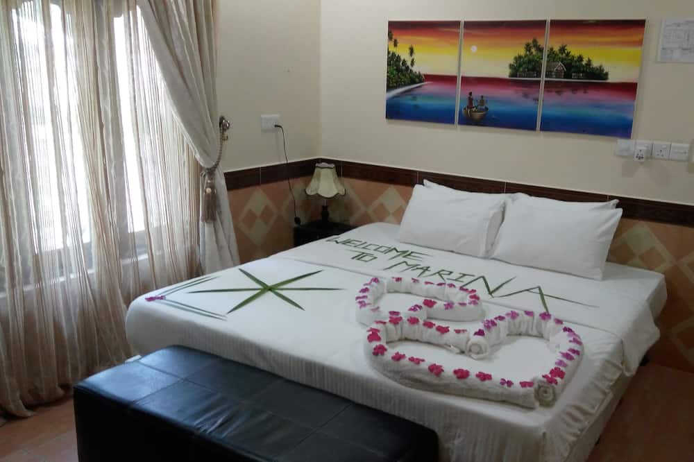 Photo of Bedroom in Himandhoo