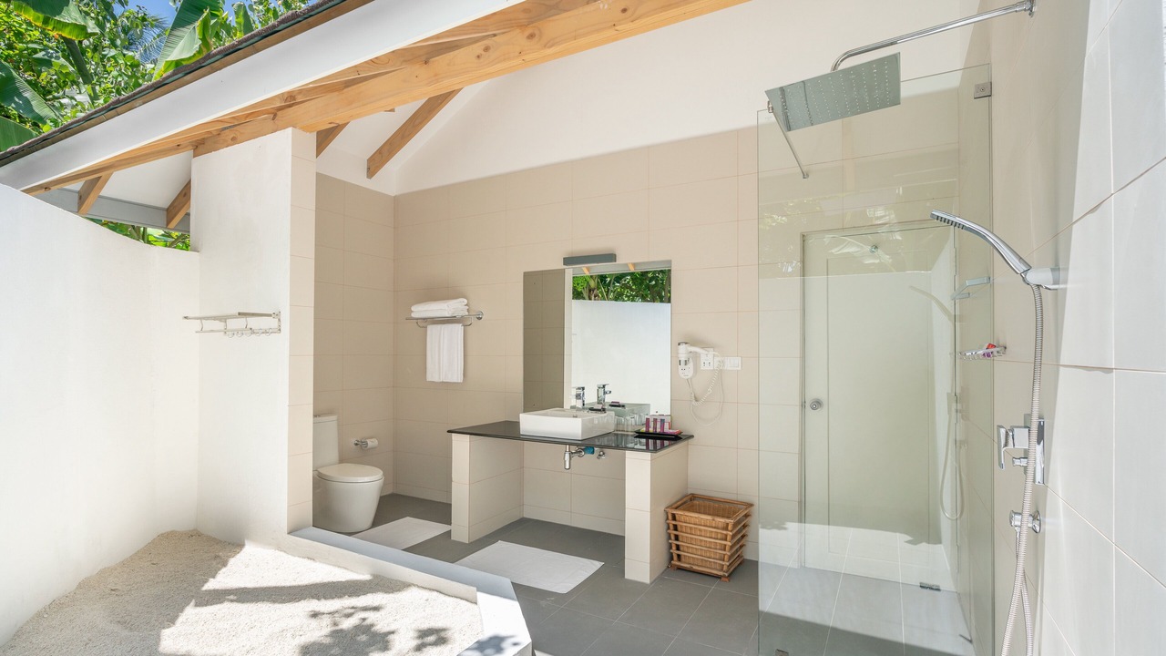 Photo of Bathroom in Ellaidhoo