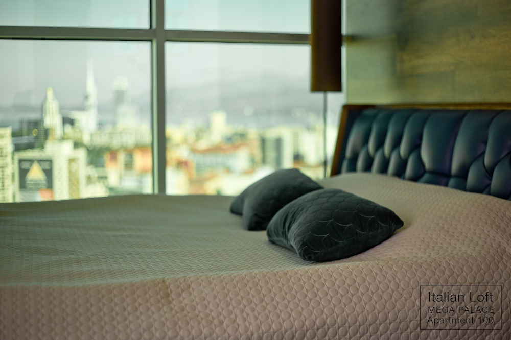 Photo of Bedroom in New Boulevard