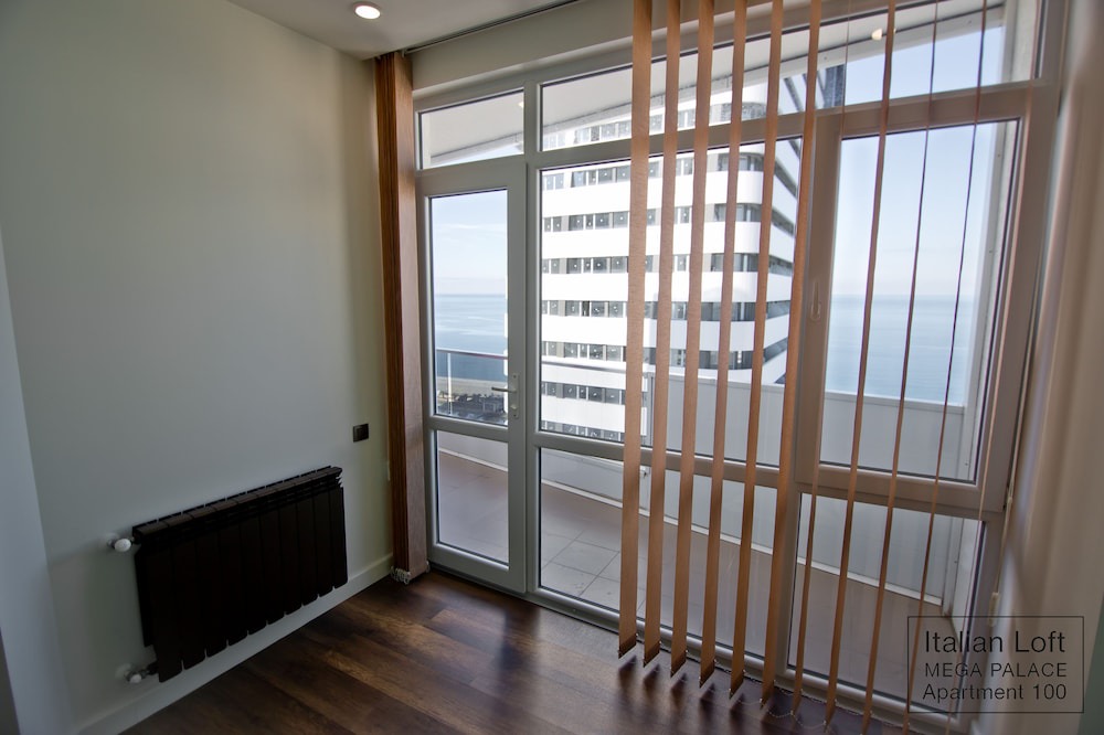 Photo of Bedroom in New Boulevard