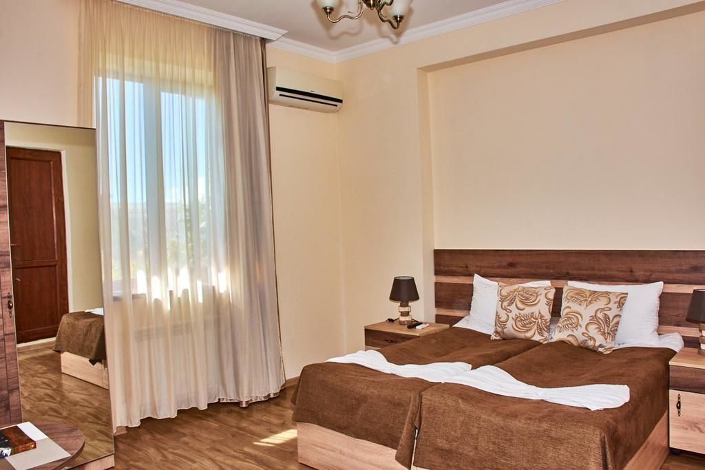 Photo of Bedroom in Gori