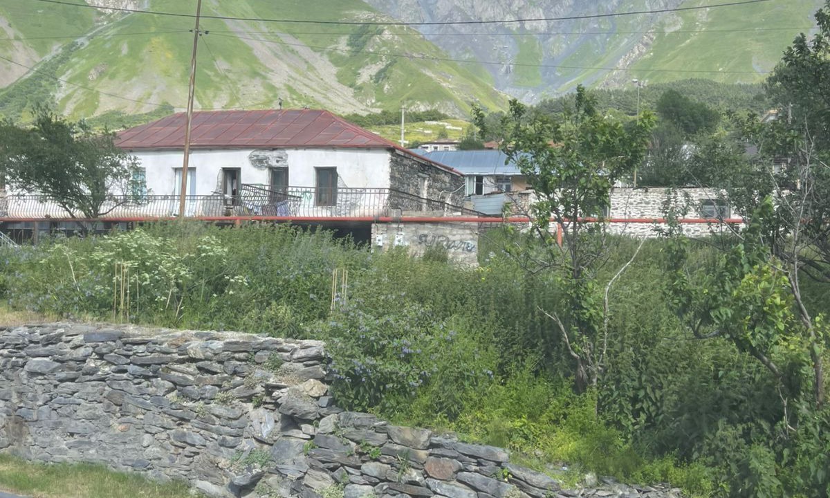 Photo of Bedroom in Stepantsminda