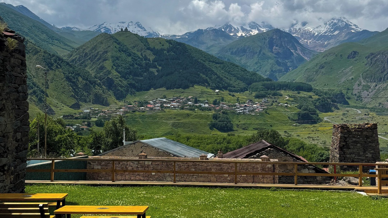 Photo of Patio Balcony in Stepantsminda