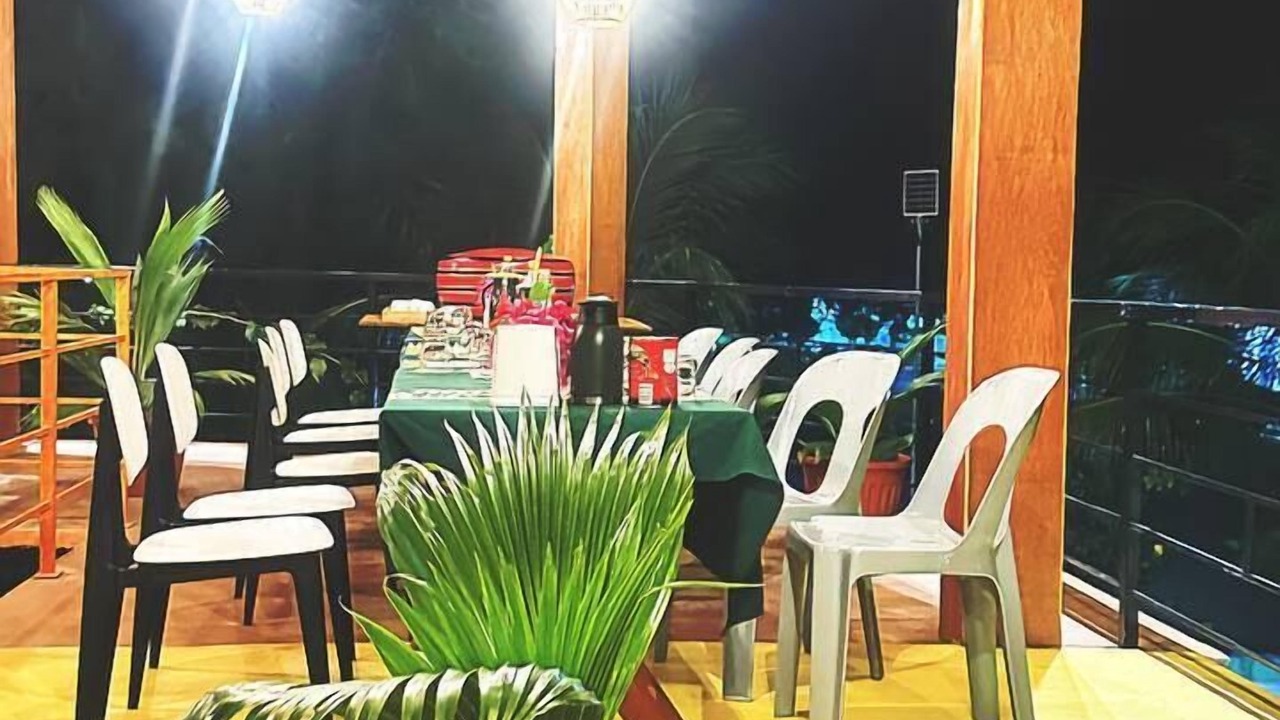 Photo of Others in Omadhoo
