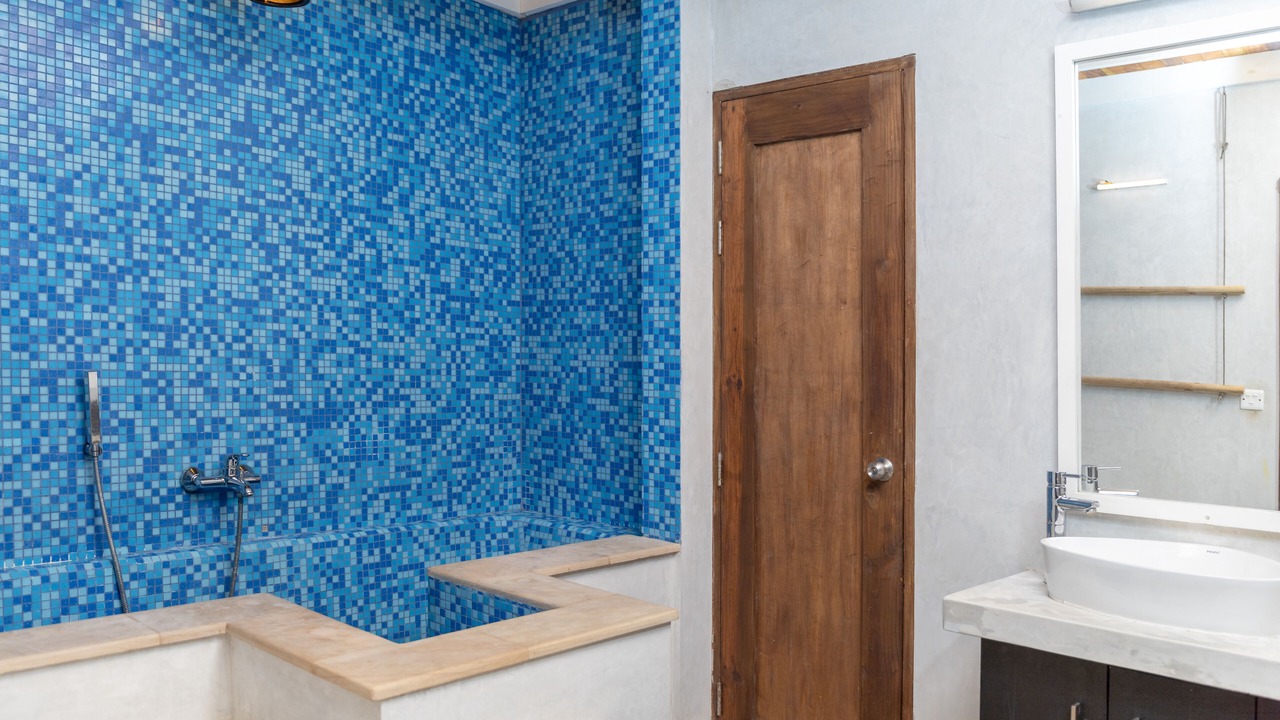 Photo of Bathroom in Rasdhoo