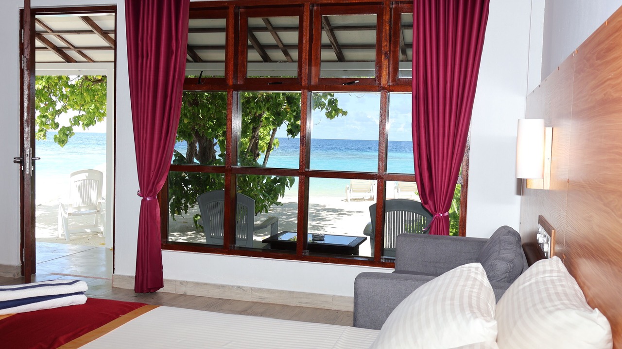 Photo of Bedroom in Bodufolhudhoo