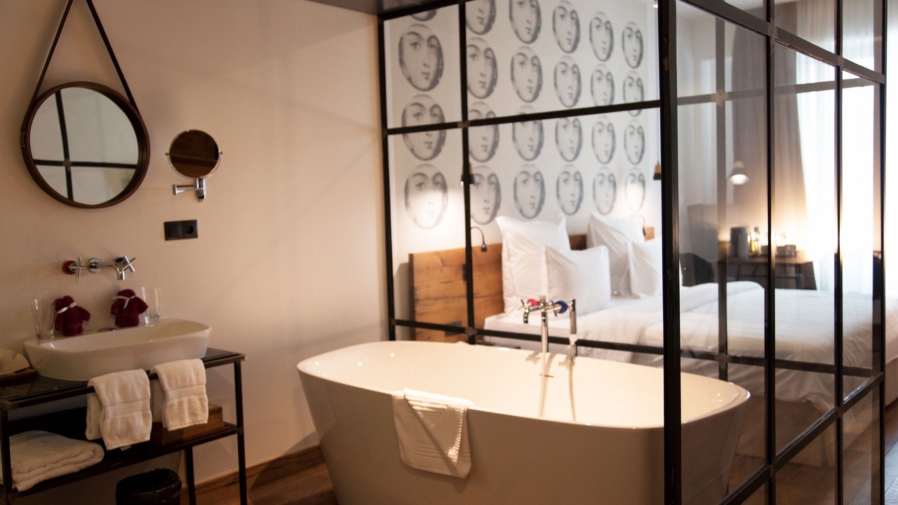 Photo of Bedroom in mtatsminda
