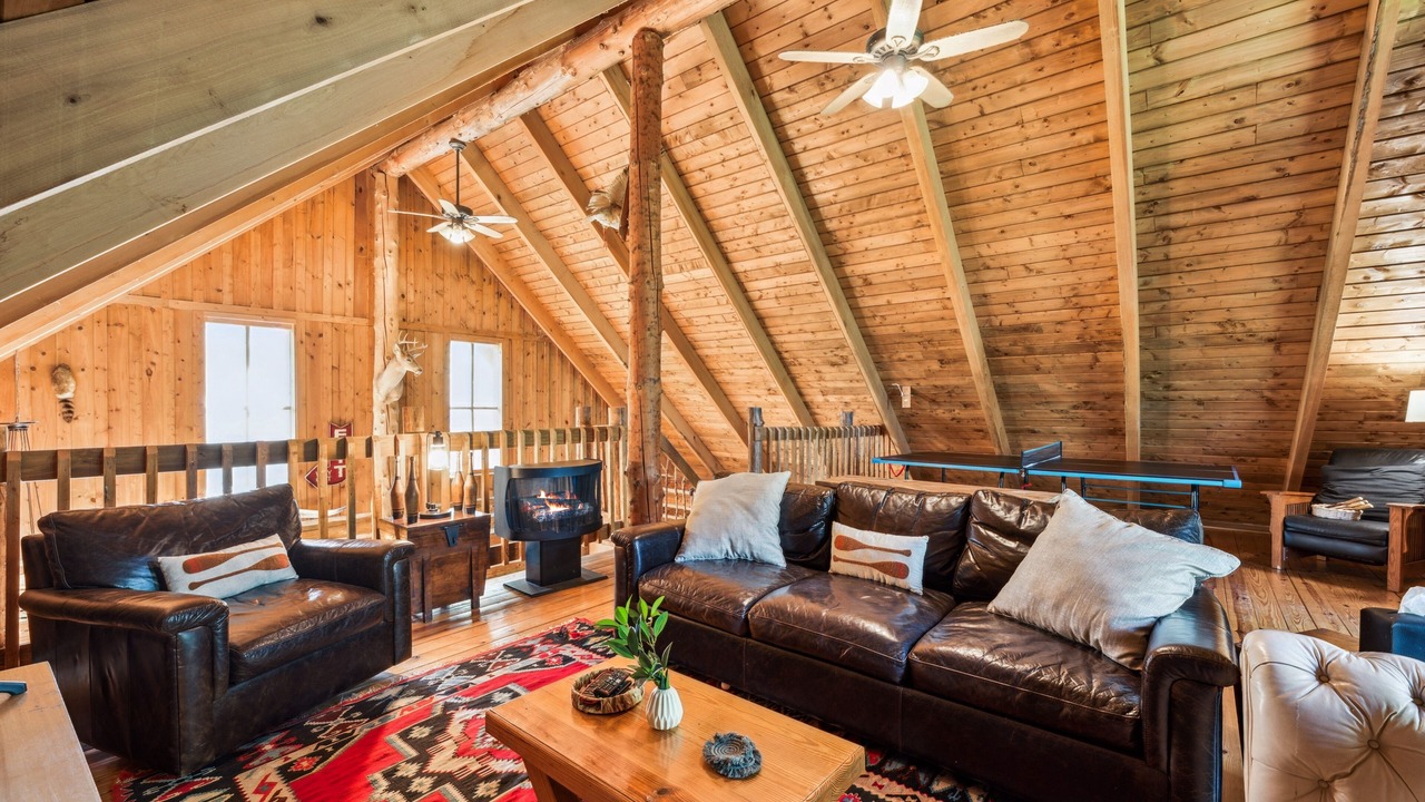 Photo of Livingroom in Lake Michigan Beach