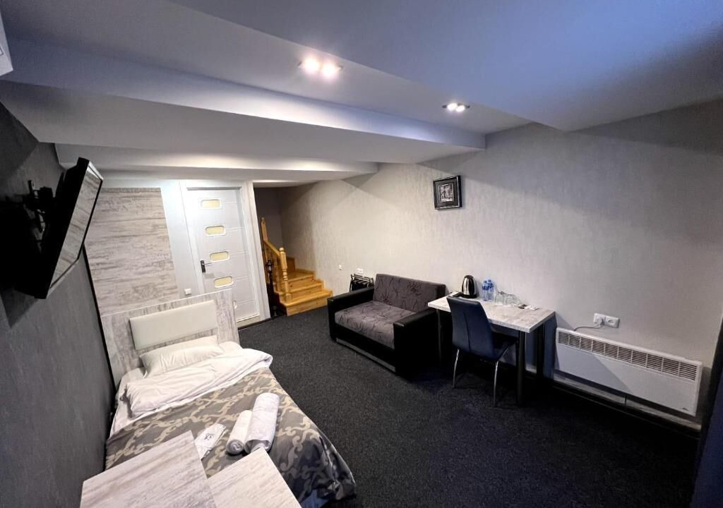 Photo of Bedroom in mtatsminda