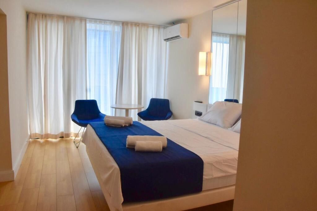 Photo of Bedroom in New Boulevard