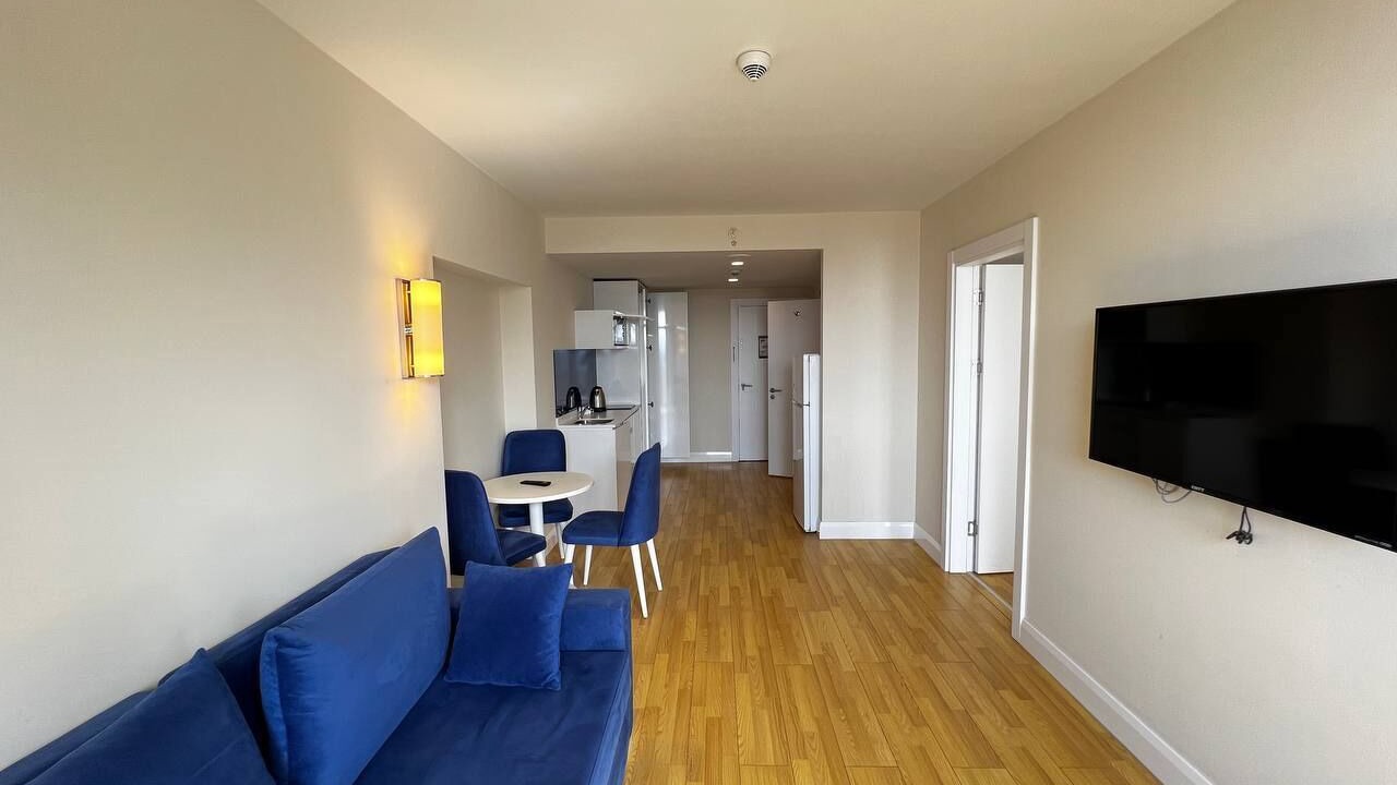 Photo of Livingroom in New Boulevard