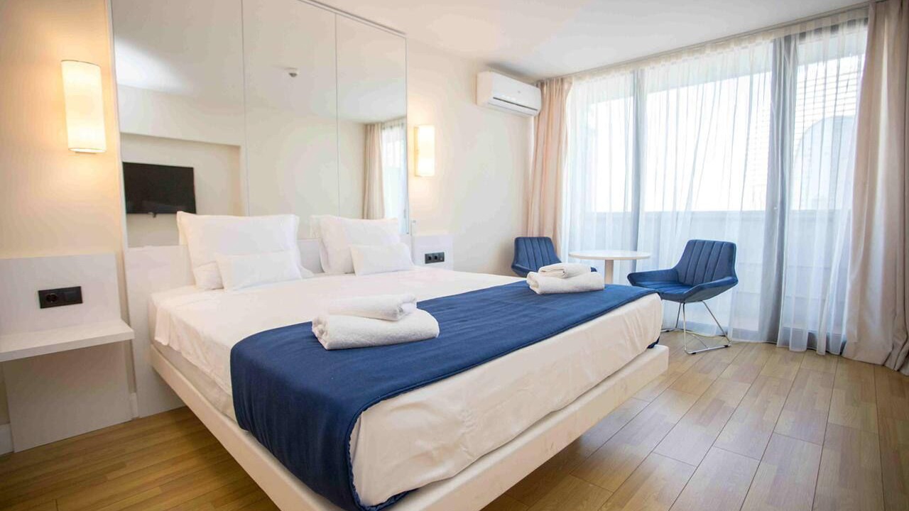 Photo of Bedroom in New Boulevard