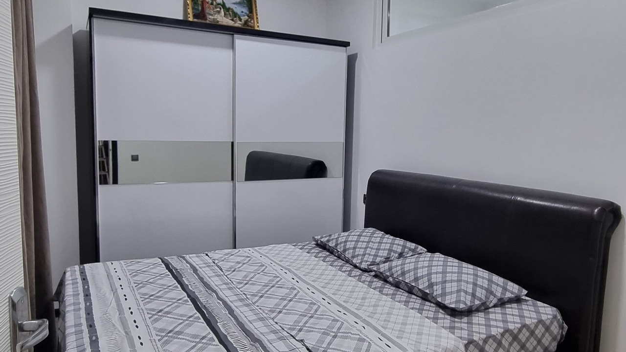 Photo of Bedroom in New Boulevard