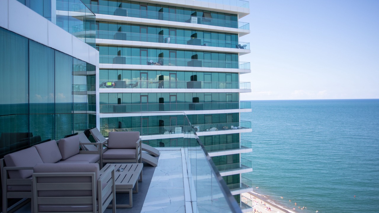 Photo of Patio Balcony in New Boulevard
