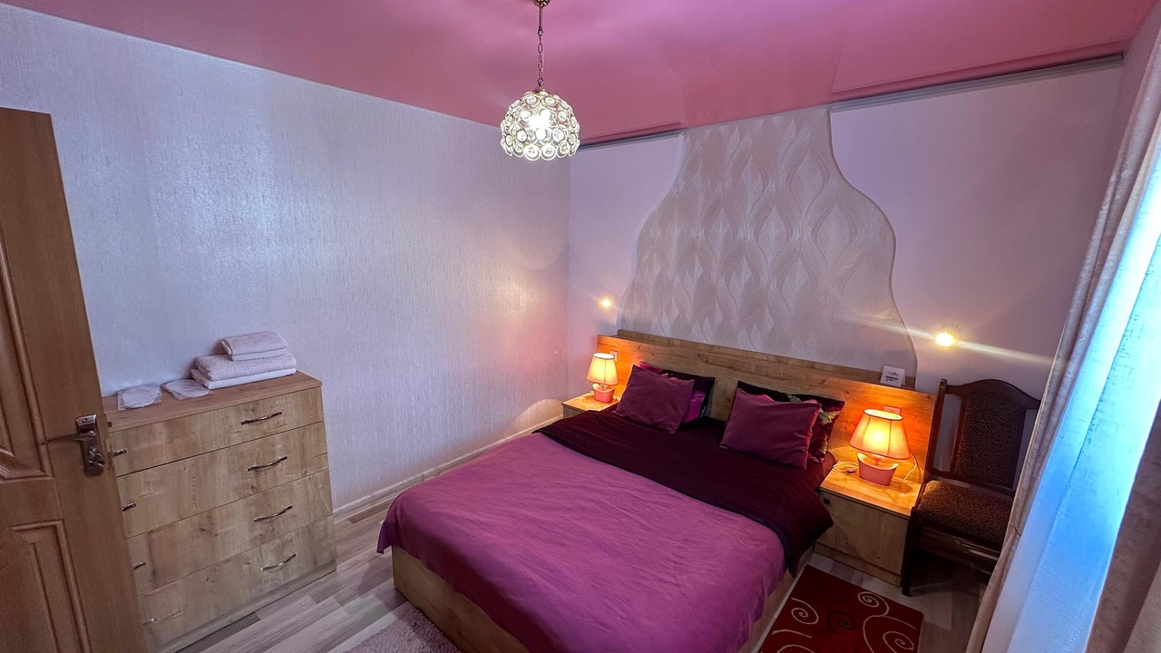 Photo of Bedroom in Stepantsminda
