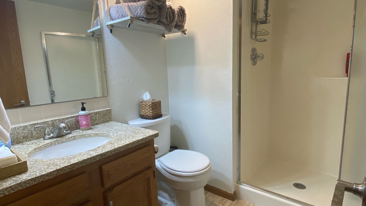 Photo of Bathroom in Camdenton