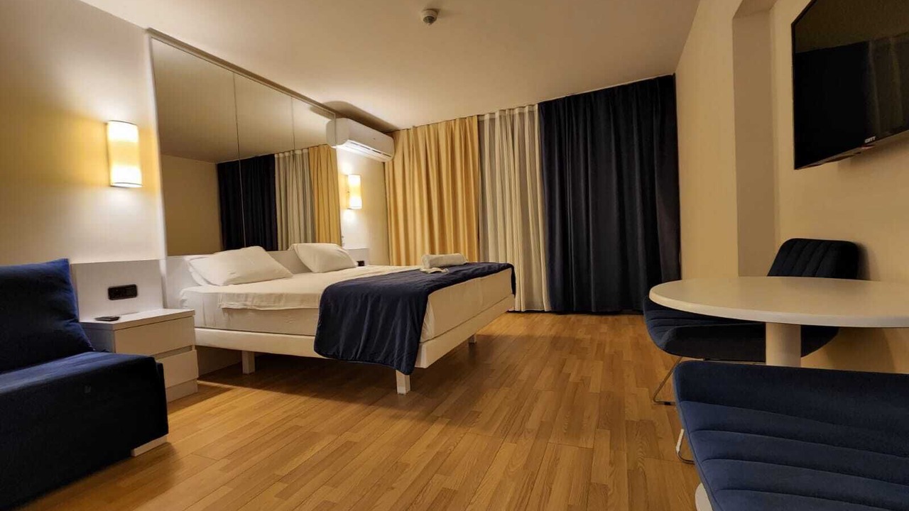 Photo of Bedroom in New Boulevard