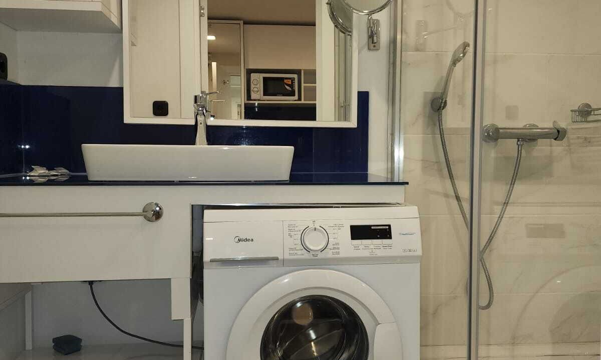 Photo of Bathroom in New Boulevard