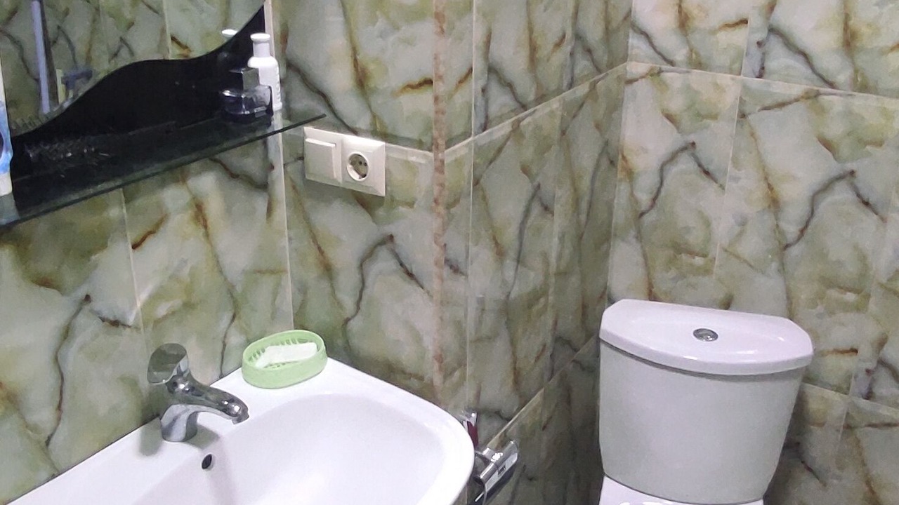 Photo of Bathroom in New Boulevard