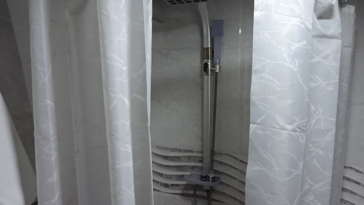 Photo of Bathroom in New Boulevard