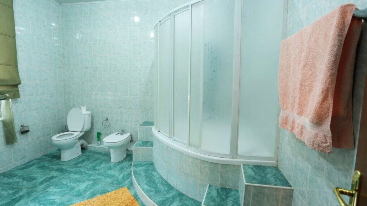 Photo of Bathroom in Chugureti