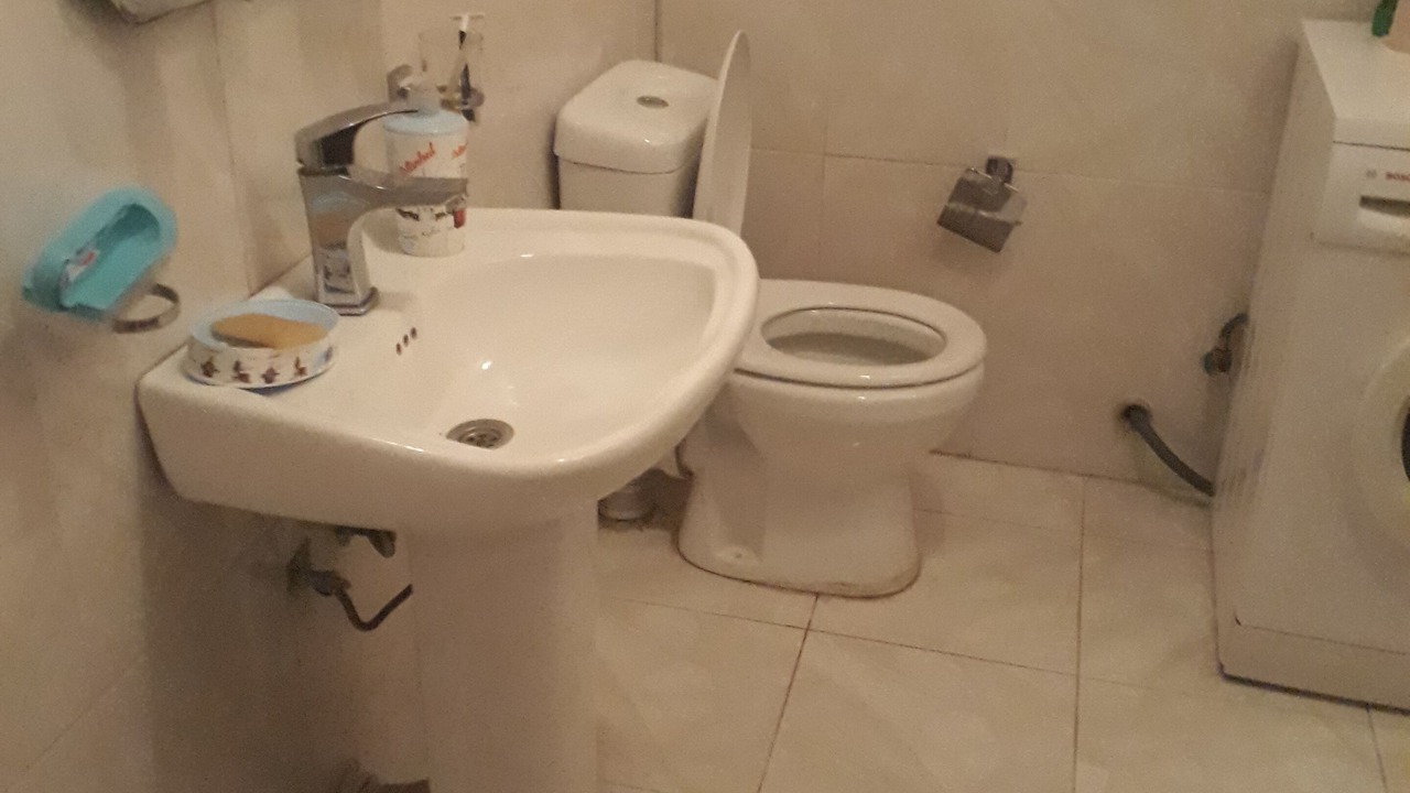 Photo of Bathroom in Old Boulevard