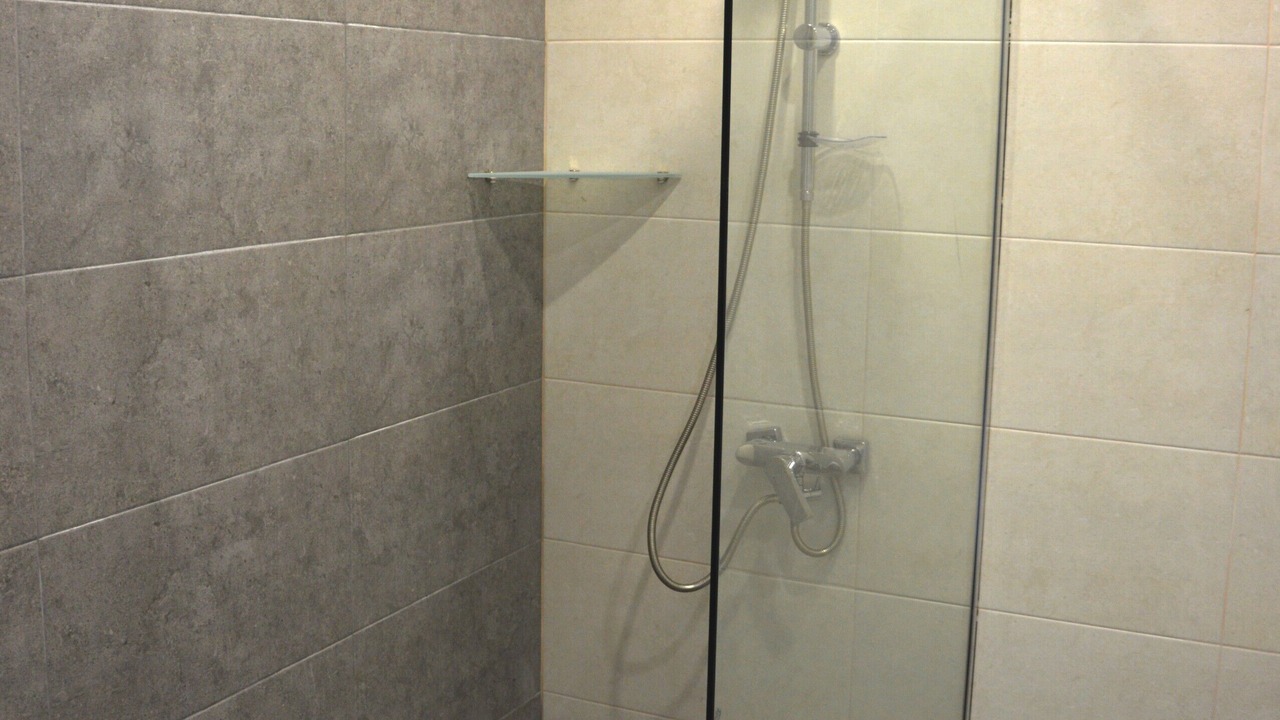 Photo of Bathroom in New Boulevard