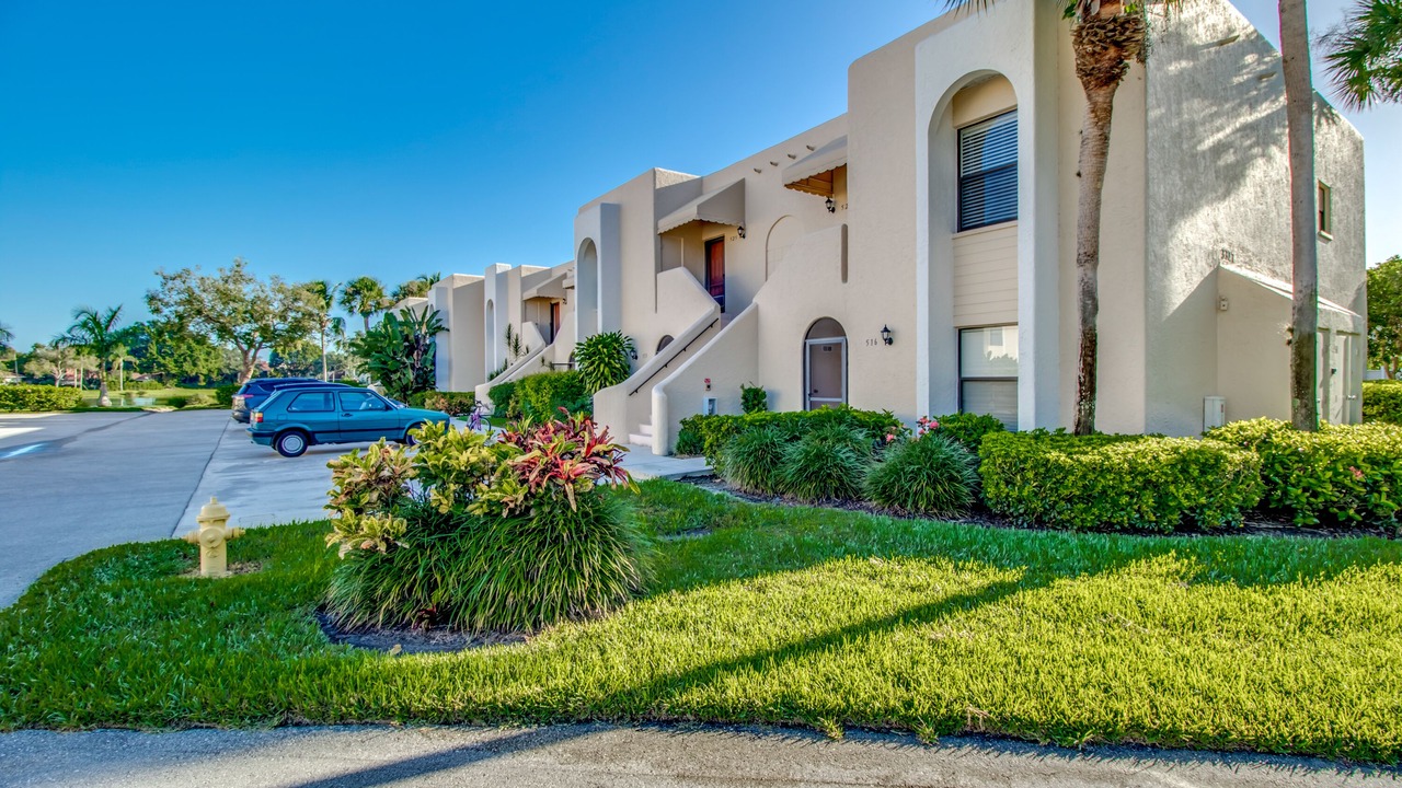 Photo of Outdoor in Grey Oaks