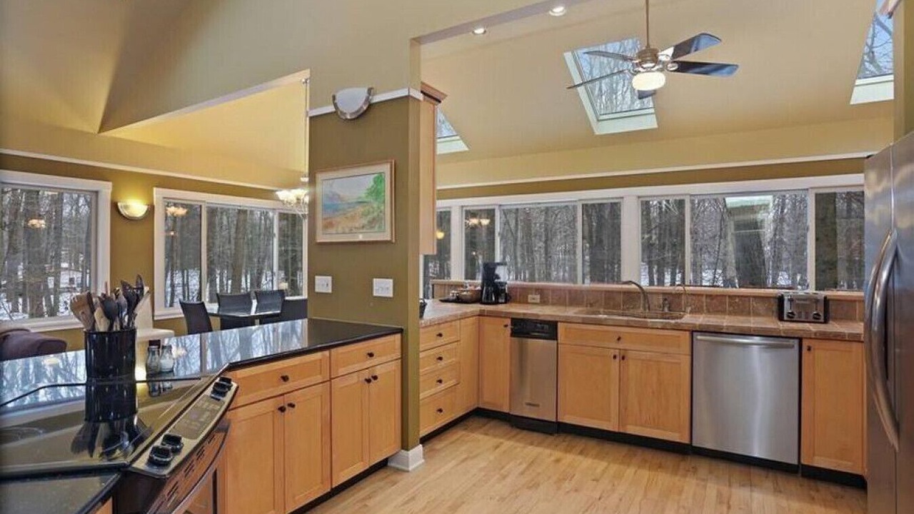 Photo of Kitchen in Lake Michigan Beach