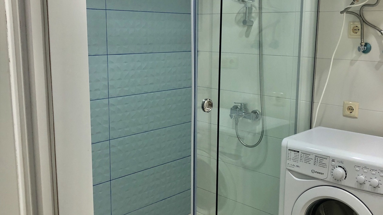 Photo of Bathroom in New Boulevard