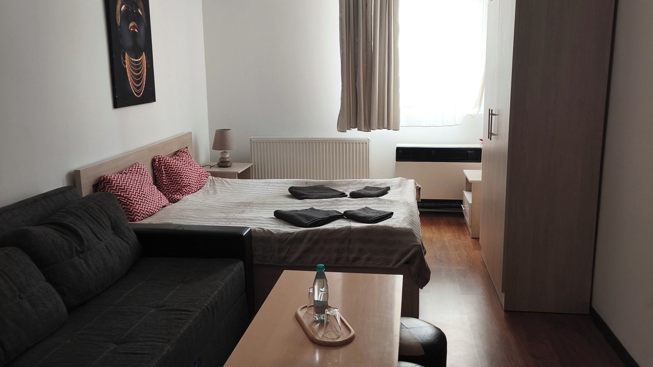 Photo of Bedroom in Likani