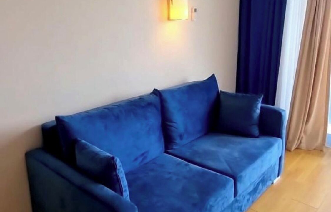 Photo of Livingroom in New Boulevard
