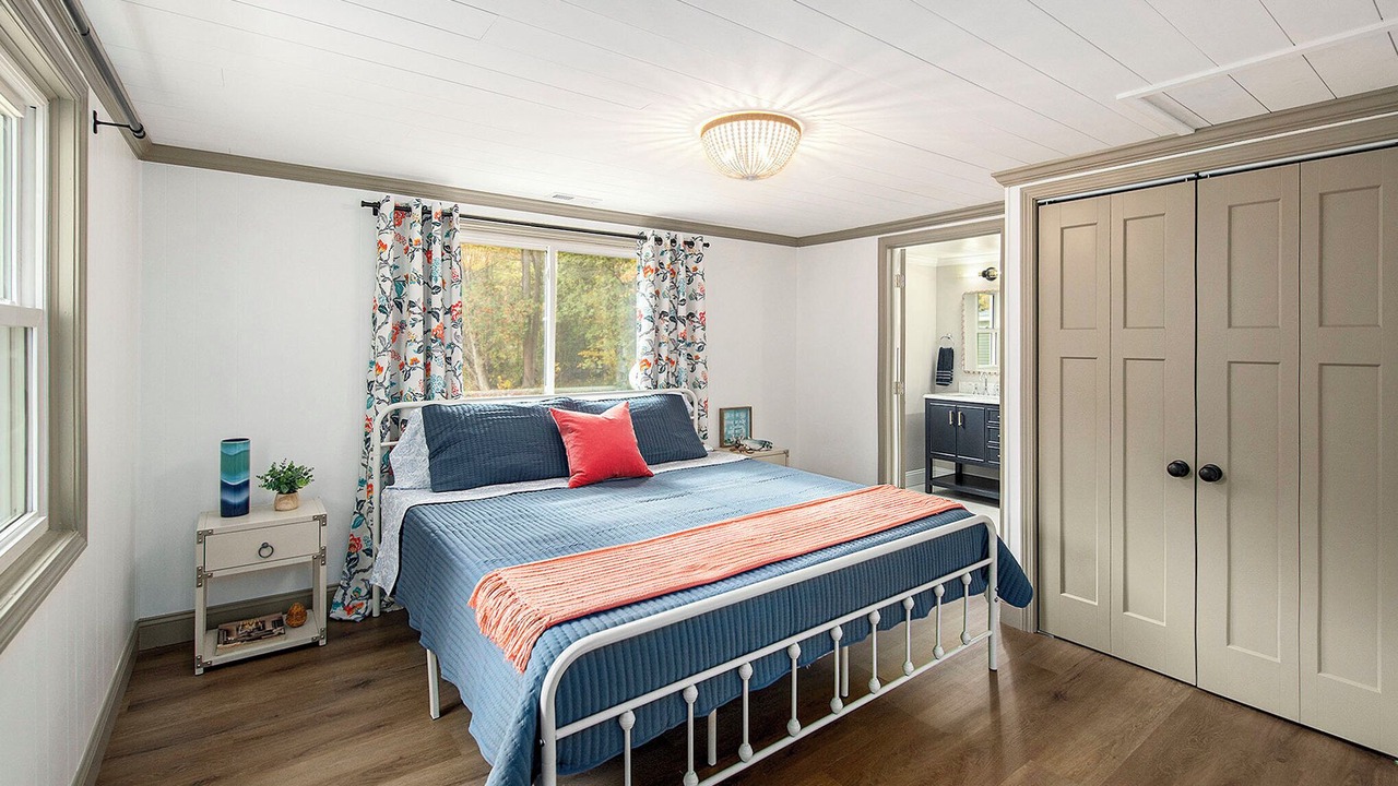 Photo of Bedroom in Lake Michigan Beach