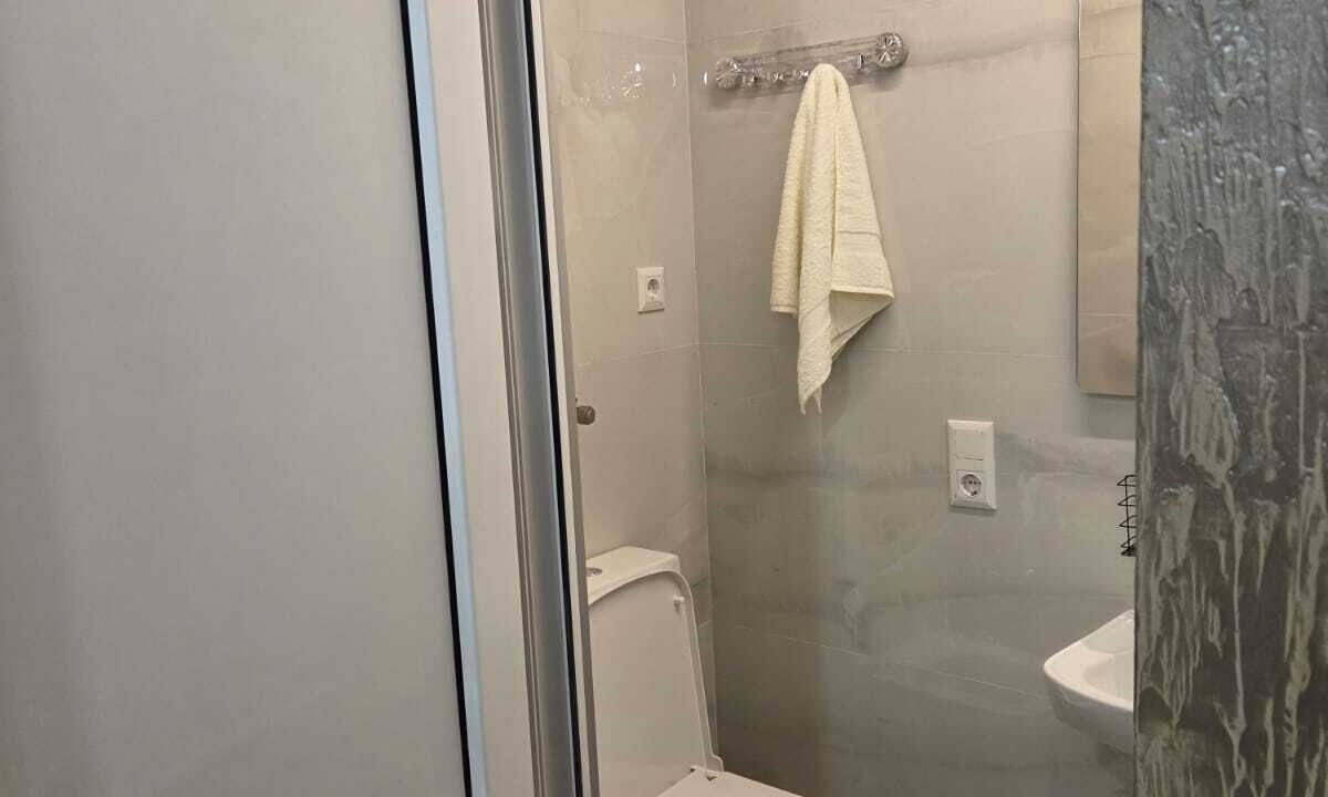Photo of Bathroom in New Boulevard