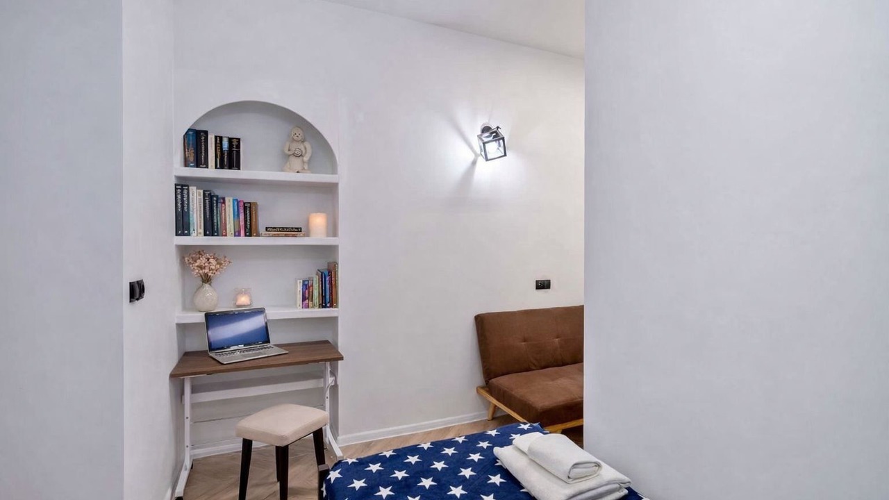 Photo of Bedroom in Mtatsminda