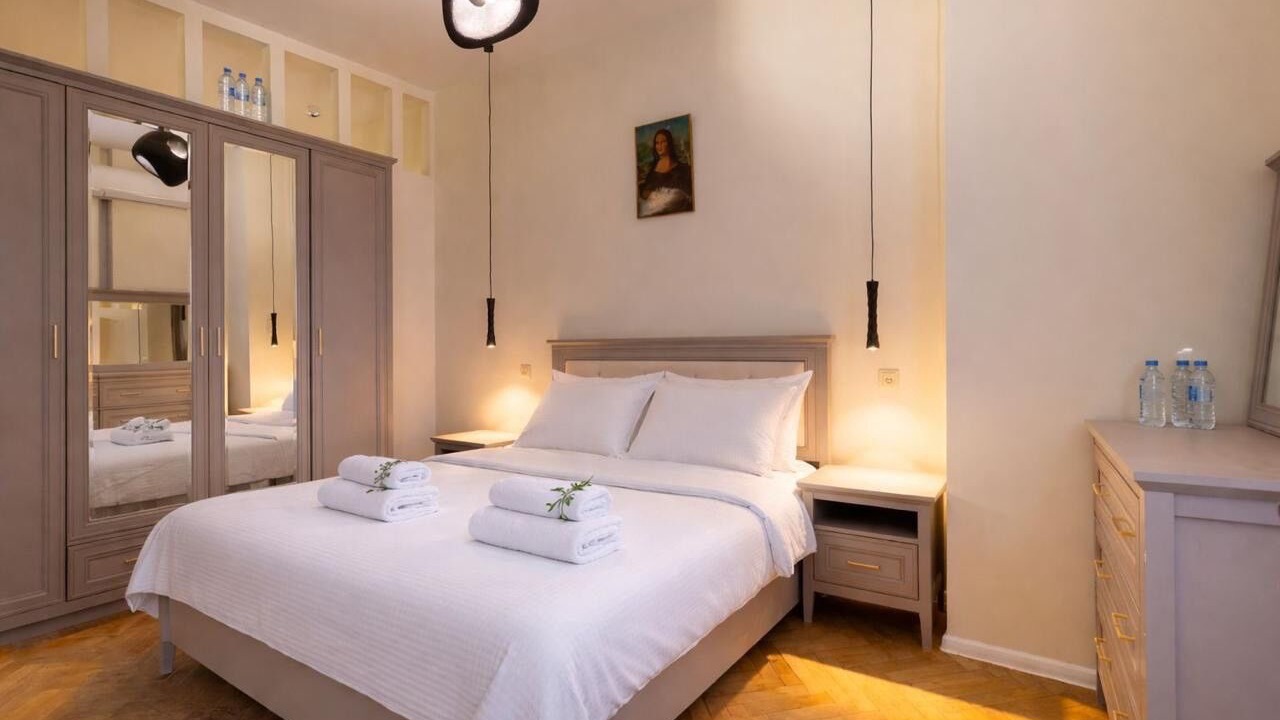 Photo of Bedroom in Mtatsminda