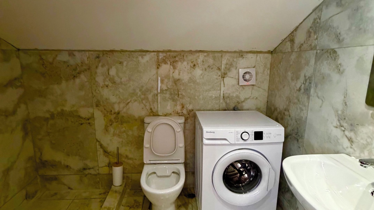 Photo of Bathroom in Avlabari