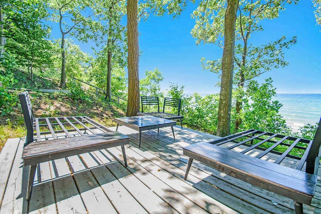 Photo of Patio Balcony in Lake Michigan Beach