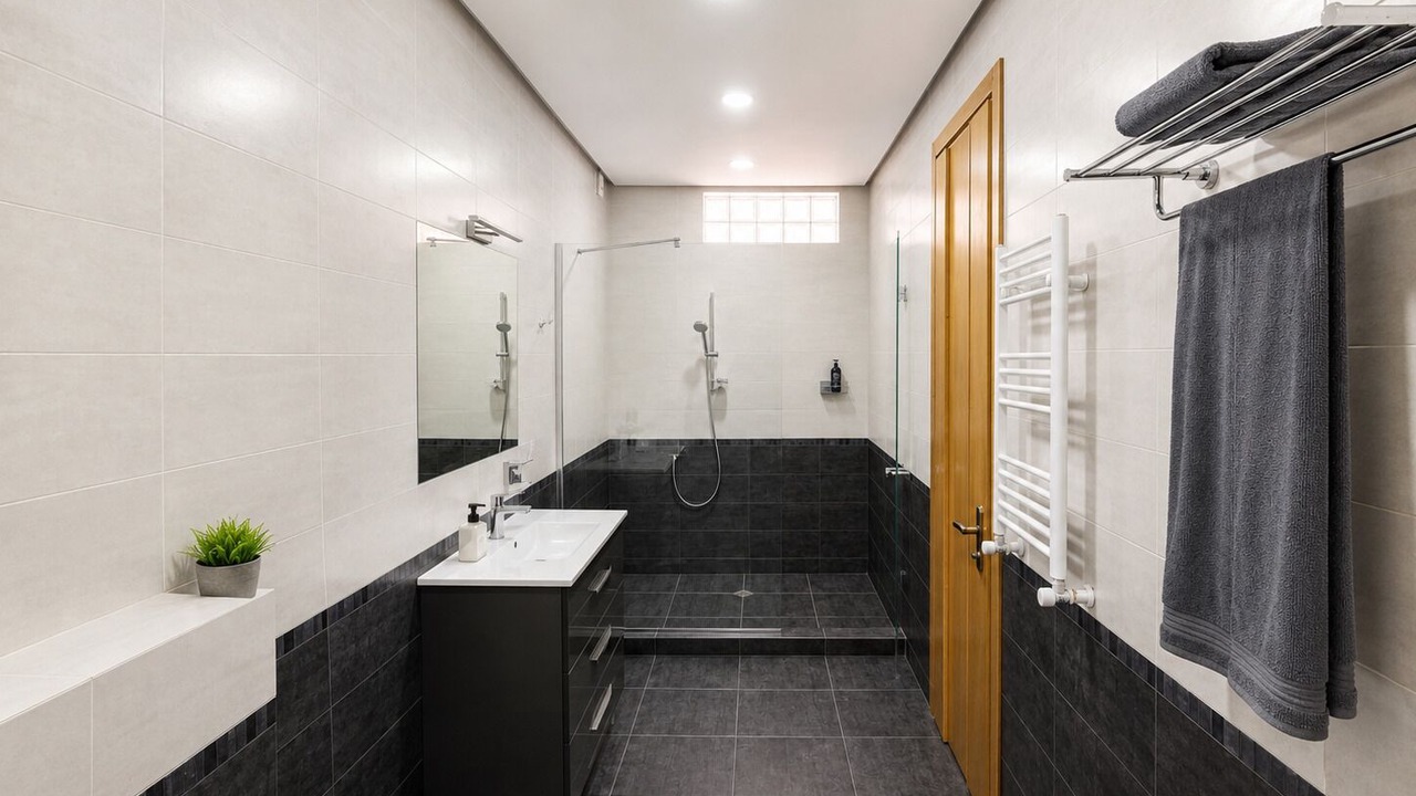 Photo of Bathroom in Tsilkani