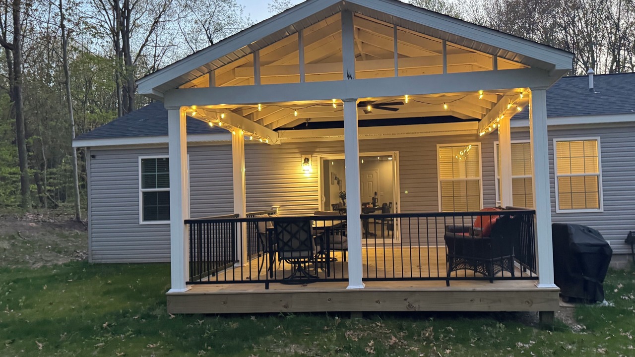 Photo of Patio Balcony in Lake Michigan Beach