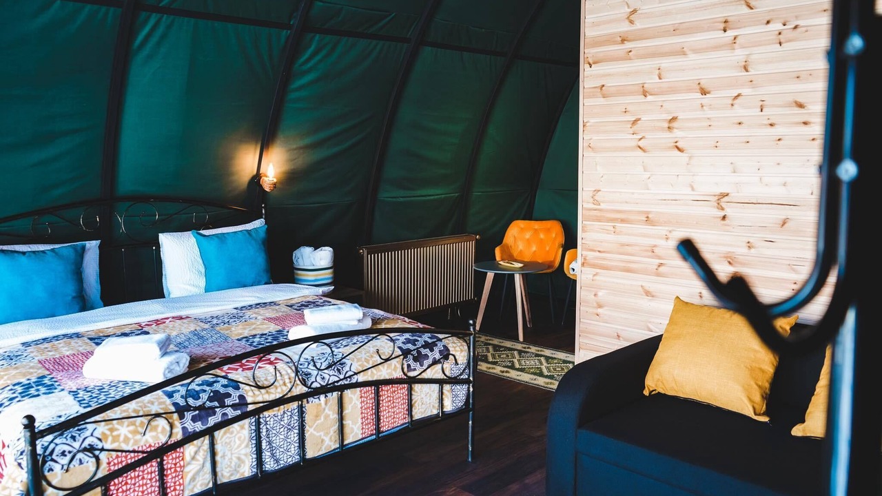 Photo of Bedroom in Stepantsminda