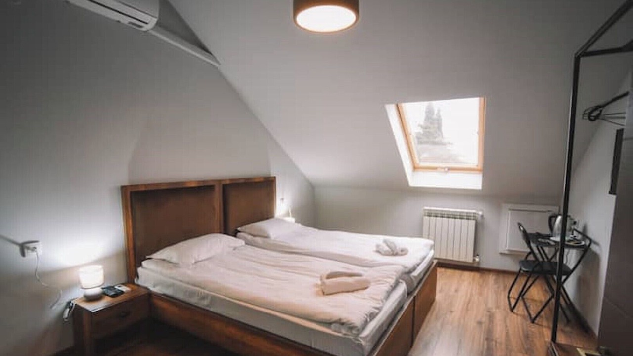 Photo of Bedroom in mtatsminda