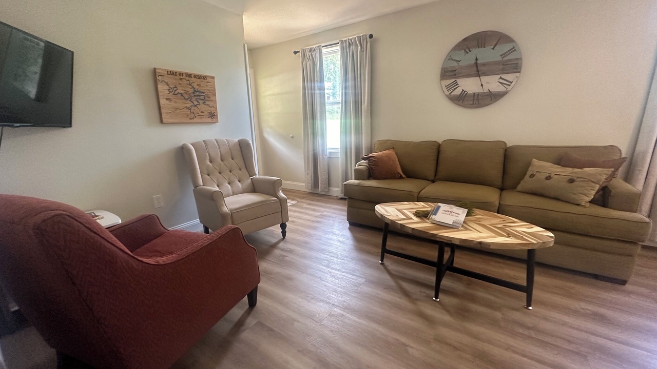 Photo of Bedroom in Sunrise Beach