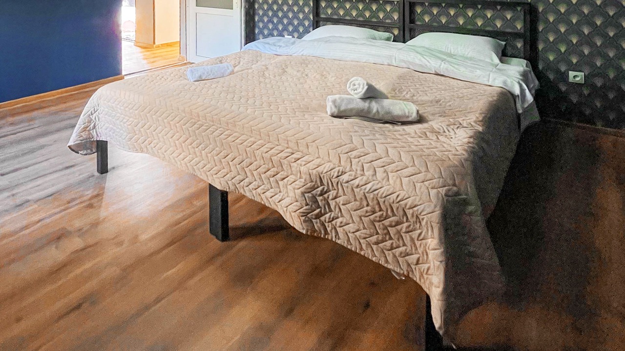 Photo of Bedroom in Likani