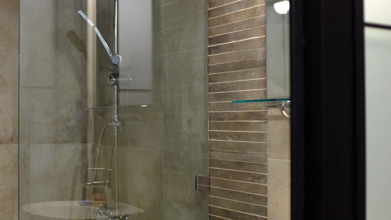 Photo of Bathroom in mtatsminda