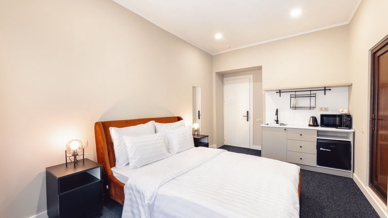 Photo of Bedroom in mtatsminda