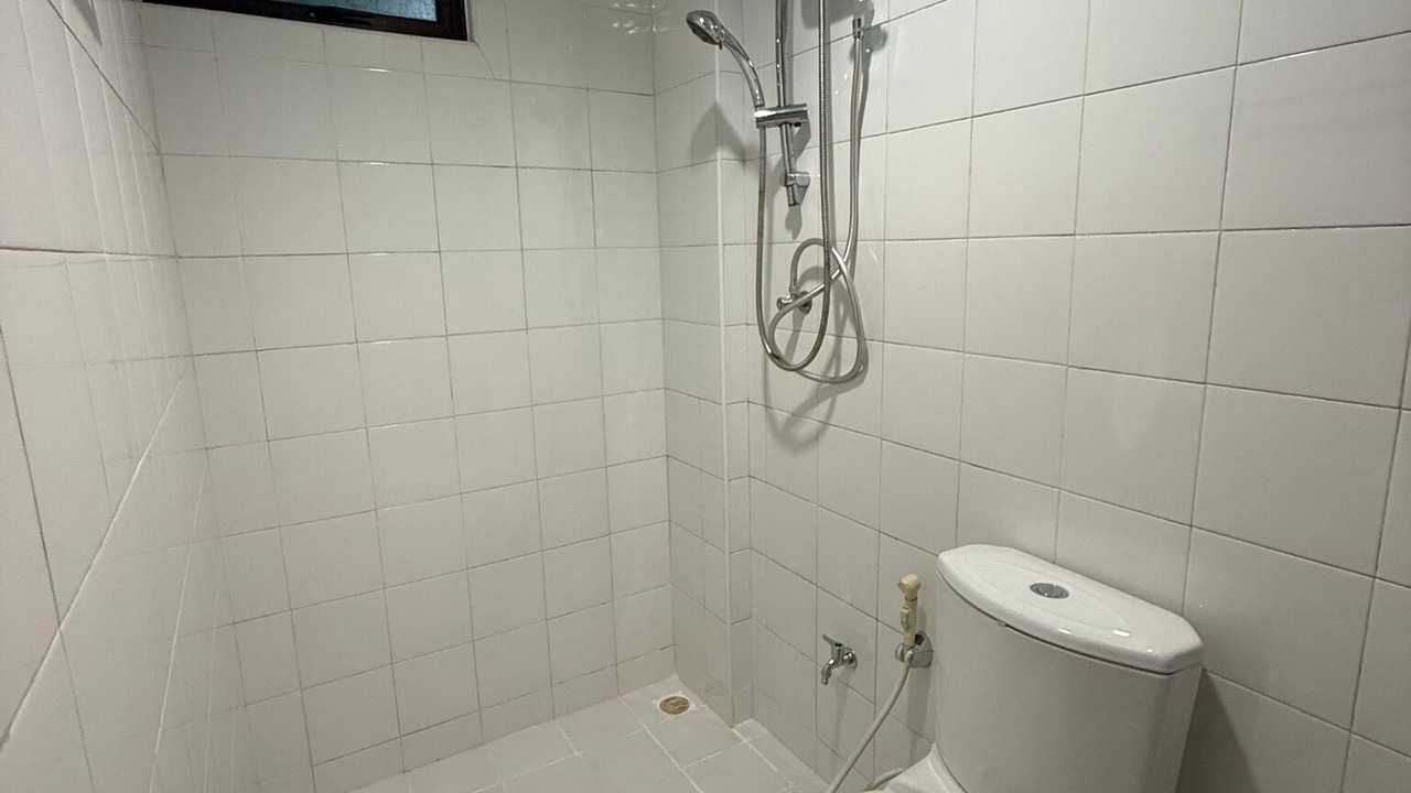 Photo of Bathroom in Male