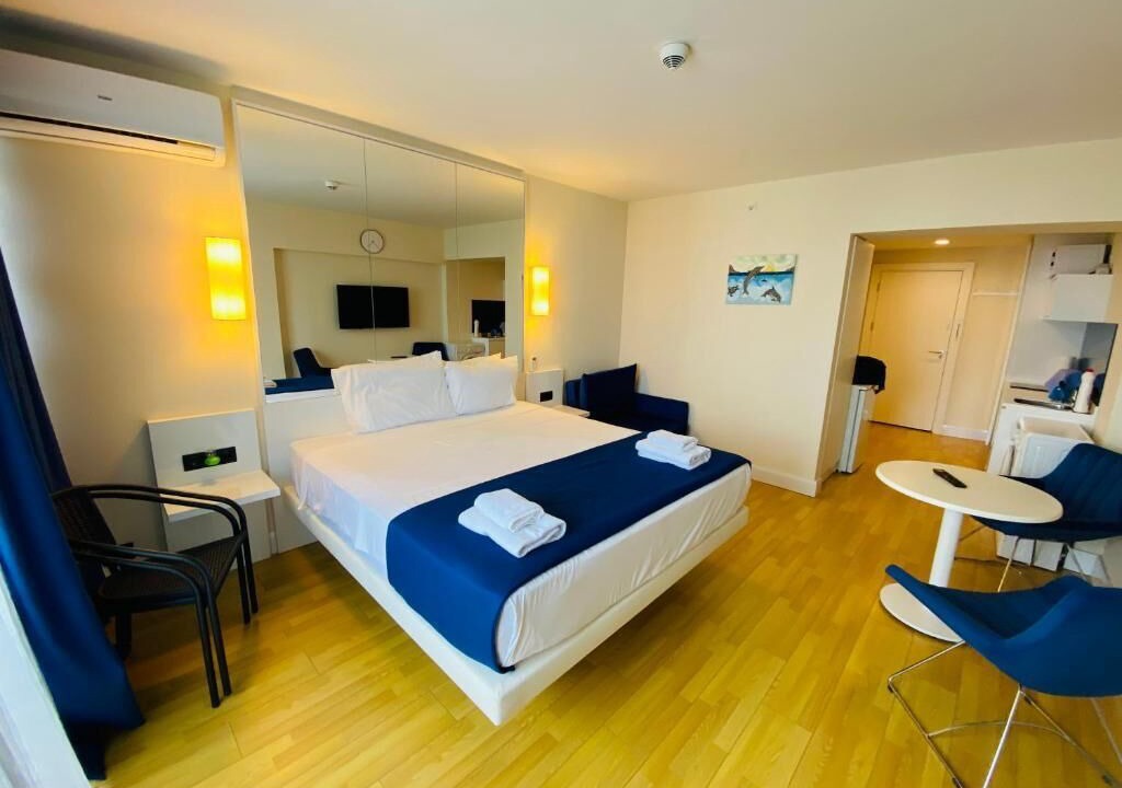 Photo of Bedroom in New Boulevard